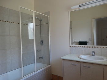 Costa Bella Apartments - St Kilda Accommodation 22