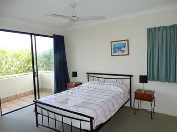 Costa Bella Apartments - St Kilda Accommodation 23