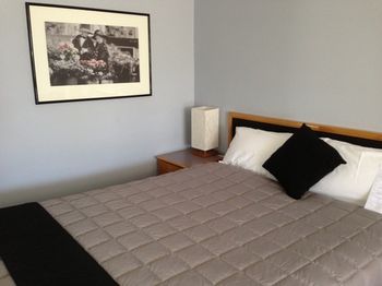 Old Maitland Inn - St Kilda Accommodation 12