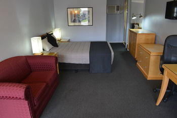 Old Maitland Inn - St Kilda Accommodation 67