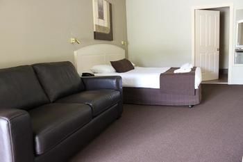 Bowen Inn Motel - St Kilda Accommodation 10