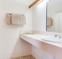 Forresters Beach Resort - St Kilda Accommodation