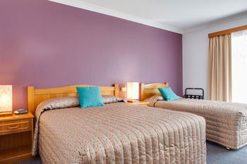 Forresters Beach Resort - St Kilda Accommodation 7