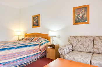 Forresters Beach Resort - St Kilda Accommodation 18