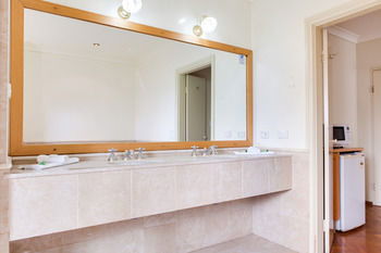 Forresters Beach Resort - St Kilda Accommodation 34