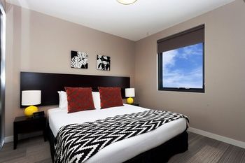 Quest Mascot Serviced Apartments - St Kilda Accommodation 2