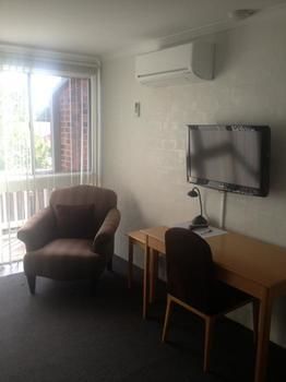 Bathurst Apartments - St Kilda Accommodation 7