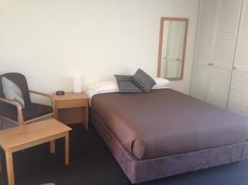 Bathurst Apartments - St Kilda Accommodation 13