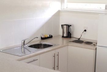 Bathurst Apartments - St Kilda Accommodation 15