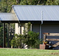 Yabbaloumba Retreat - St Kilda Accommodation