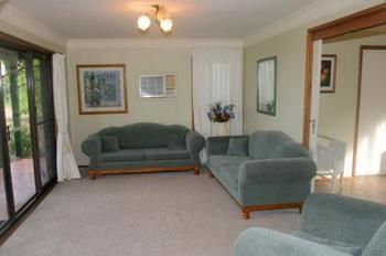 Hunter Homestead - St Kilda Accommodation 3