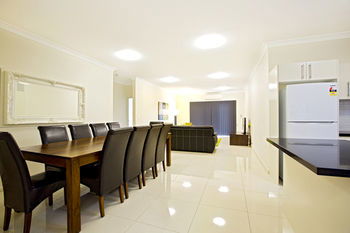 Astina Serviced Apartments - Central - St Kilda Accommodation 7