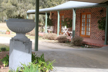 Hunter Valley Bed & Breakfast - St Kilda Accommodation 6