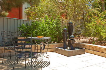 Abraham Lincoln Motel - St Kilda Accommodation 6
