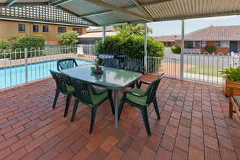 Abraham Lincoln Motel - St Kilda Accommodation 7