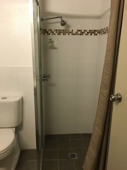 Avoca Beach Hotel & Resort - St Kilda Accommodation 0