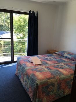 Avoca Beach Hotel & Resort - St Kilda Accommodation 2