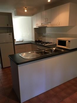 Avoca Beach Hotel & Resort - St Kilda Accommodation 13