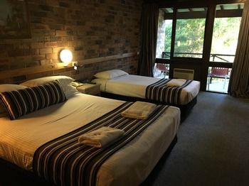 Avoca Beach Hotel & Resort - St Kilda Accommodation 28