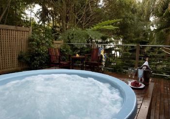 Kims Beachside Lodges - St Kilda Accommodation 15