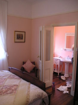 Maleny Lodge - St Kilda Accommodation 4