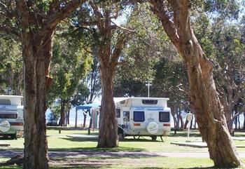Budgewoi Holiday Park - St Kilda Accommodation 3