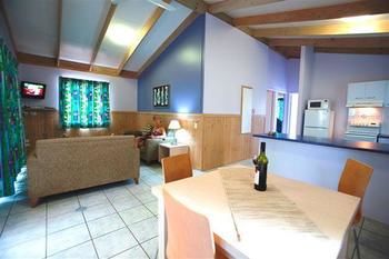 Budgewoi Holiday Park - St Kilda Accommodation 6