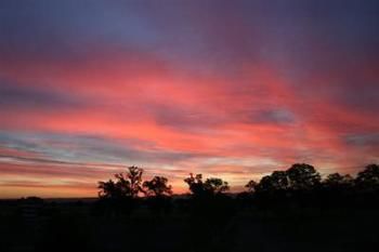 Hawkesbury Race Club Motel - St Kilda Accommodation 2
