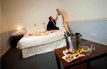 Hawkesbury Race Club Motel - St Kilda Accommodation 5