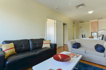 Anchor On Elizabeth - St Kilda Accommodation 10