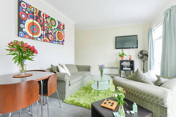 Anchor On Flinders Prime - St Kilda Accommodation 1
