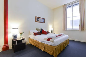 Anchor On Little Collins - St Kilda Accommodation 19