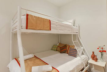 Anchor On Collins - St Kilda Accommodation 10