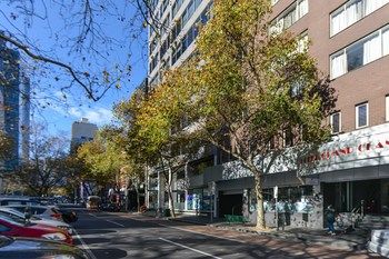 CBD Vistas - St Kilda Accommodation 9