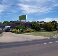 Motabelle Holiday Units - St Kilda Accommodation