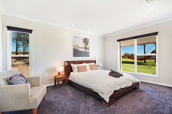 Block Eight - St Kilda Accommodation 4