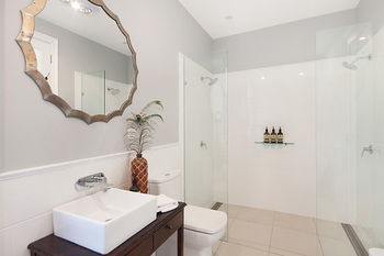 Block Eight - St Kilda Accommodation 32