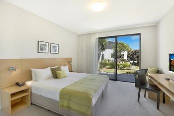 Magenta Studio Room - St Kilda Accommodation 5