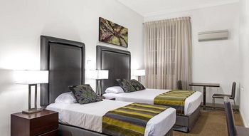 Mercure Maitland Monte Pio - St Kilda Accommodation 6