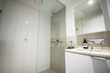 Apartment2c - Metro - St Kilda Accommodation 7