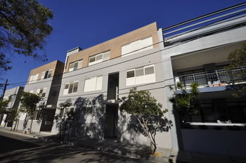 Camperdown 11 Briggs Furnished Apartment - St Kilda Accommodation 6
