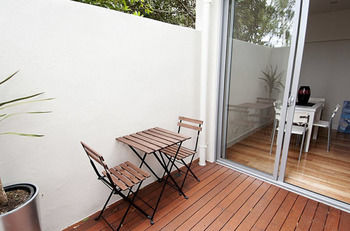 Position Perfect - St Kilda Accommodation 30