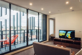 City Edge Box Hill - St Kilda Accommodation 4