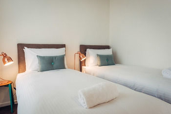 City Edge Box Hill - St Kilda Accommodation 7
