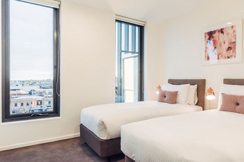 City Edge Box Hill - St Kilda Accommodation 19