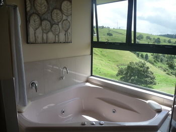 Bald Knob QLD St Kilda Accommodation