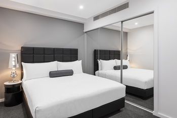Meriton Serviced Apartments Sydney Airport - St Kilda Accommodation 10