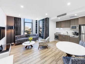 Meriton Serviced Apartments Sydney Airport - St Kilda Accommodation 29