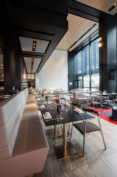Pullman Sydney Airport - St Kilda Accommodation 0