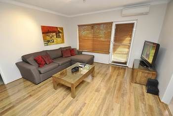 North Ryde 7 Khrt Furnished Apartment - St Kilda Accommodation 5